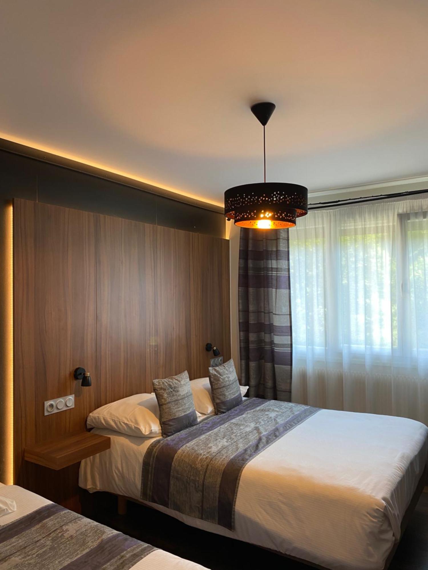 Auberge Des Moulins Pont-Les-Moulins Ngoại thất bức ảnh