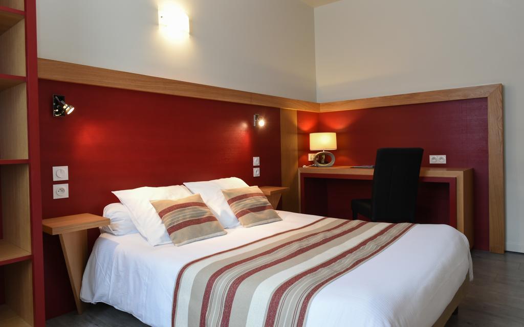 Auberge Des Moulins Pont-Les-Moulins Ngoại thất bức ảnh