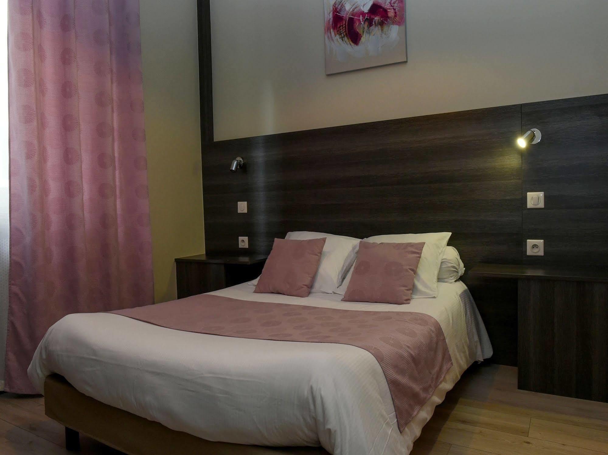 Auberge Des Moulins Pont-Les-Moulins Ngoại thất bức ảnh